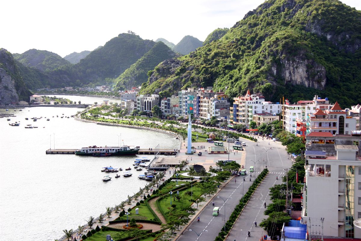 Ninh Binh, Ha Long Bay and Cat Ba Island: 5-Day Itinerary 2026 Cat Ba Island National Park natural scenery