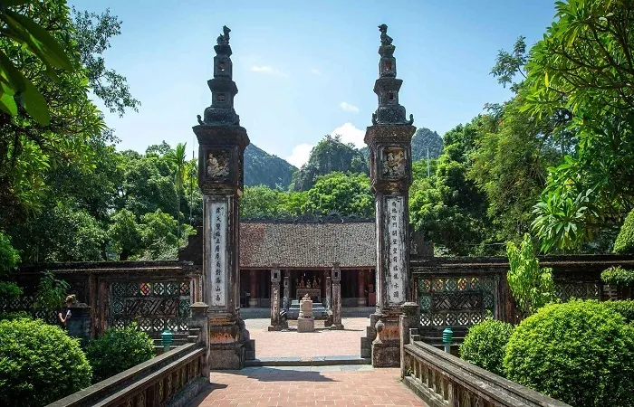 Where to Stay in Hoa Lu, Ninh Binh: Accommodation Near the Ancient Capital (2026) Hoa Lu heritage temples accommodation area