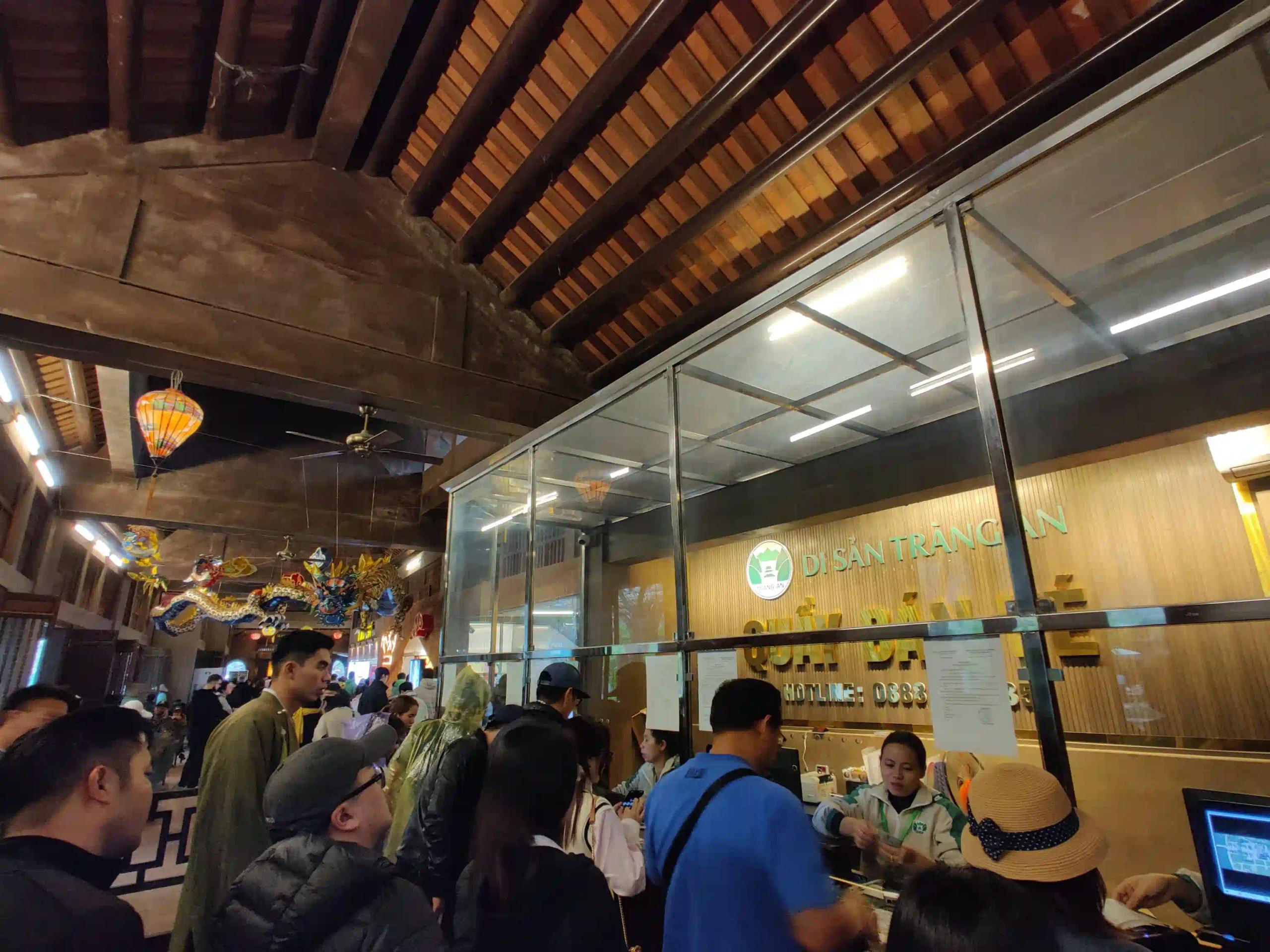 Ninh Binh Bus Station: Complete Guide for Travelers 2026