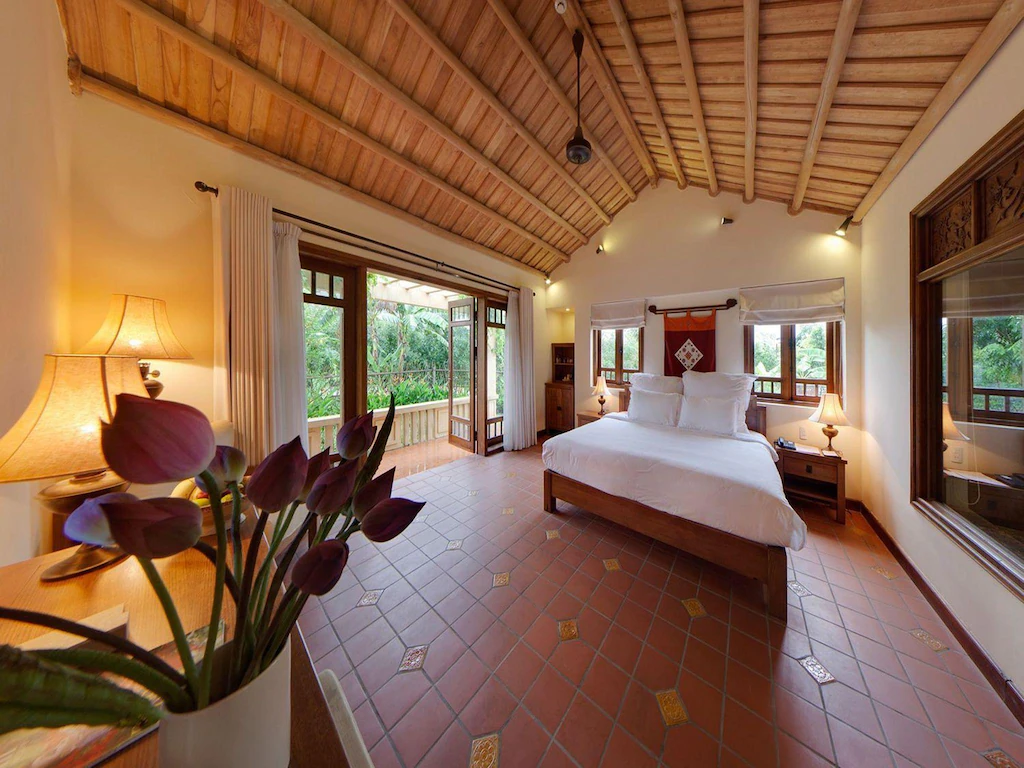 Emeralda Resort family hotel Ninh Binh
