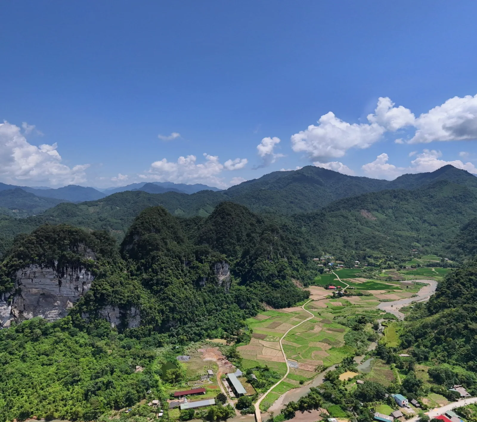 Ninh Binh Bus Station Complete Guide for Travelers 2026 - destination