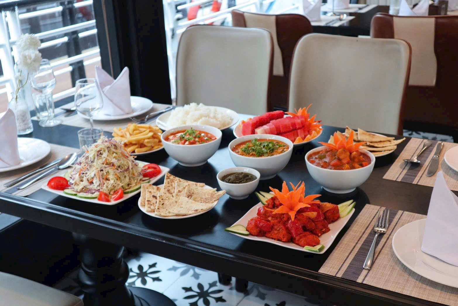 Ninh Binh Evening Guide 2026 What to Do After Dark in Tam Coc - restaurant